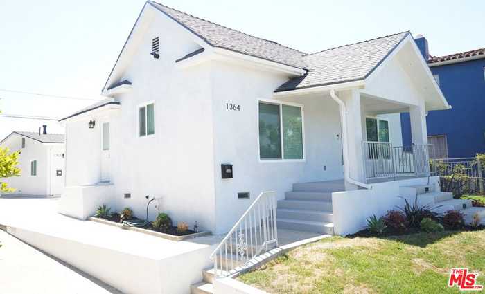 photo 2: 1364 S Ridgeley Drive, Los Angeles CA 90019