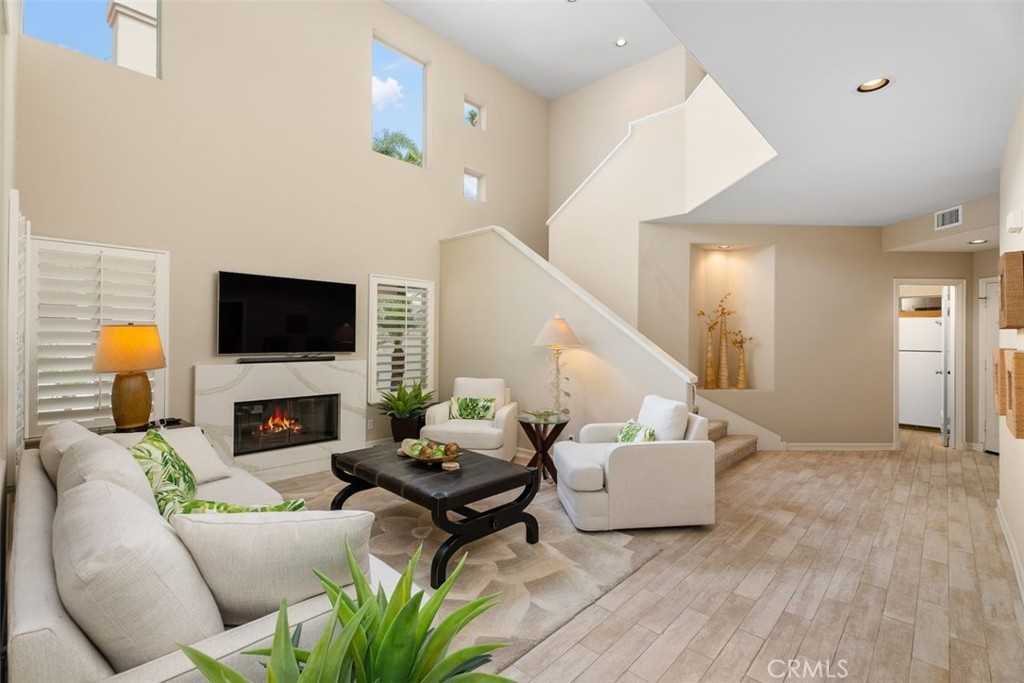 photo 3: 5564 Spinnaker Bay Drive, Long Beach CA 90803