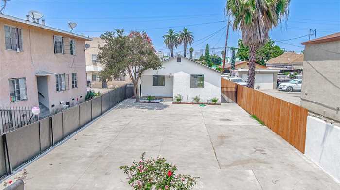 photo 2: 857 E 42nd Street, Los Angeles CA 90011