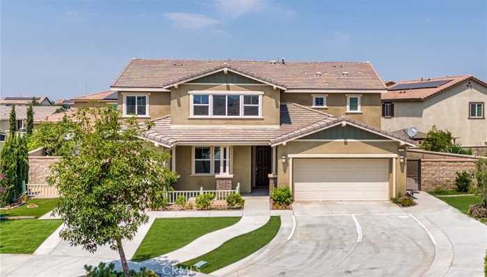 photo 1: 6943 Ellicott Court, Jurupa Valley CA 91752