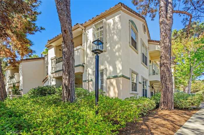 photo 1: 3606 Bernwood Place Unit 11, San Diego CA 92130