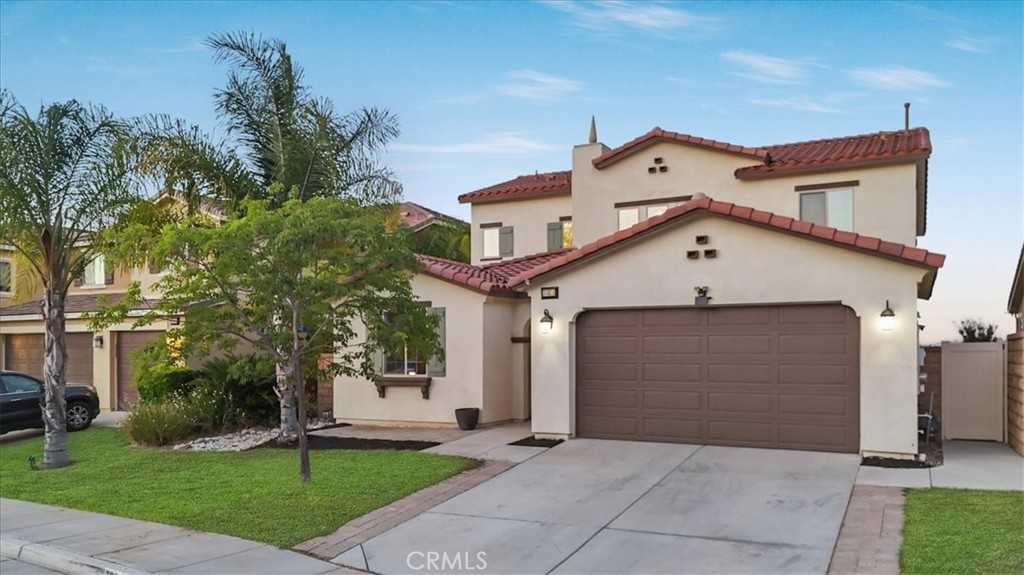 photo 2: 36324 Shedera Court, Lake Elsinore CA 92532