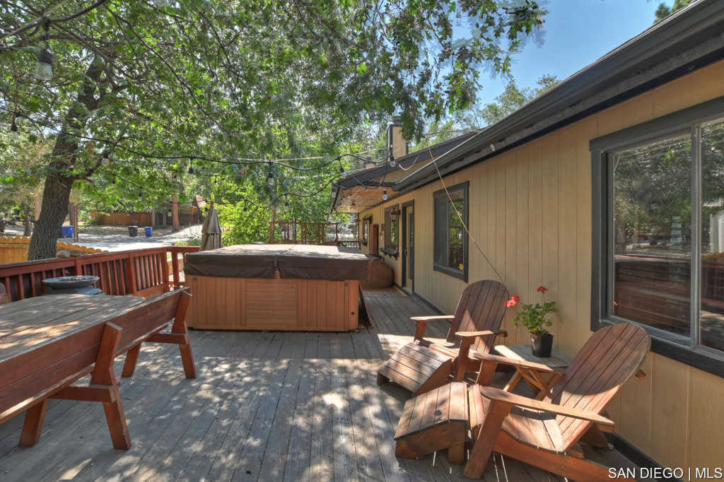 photo 3: 667 Holmes LN, Sugarloaf CA 92386