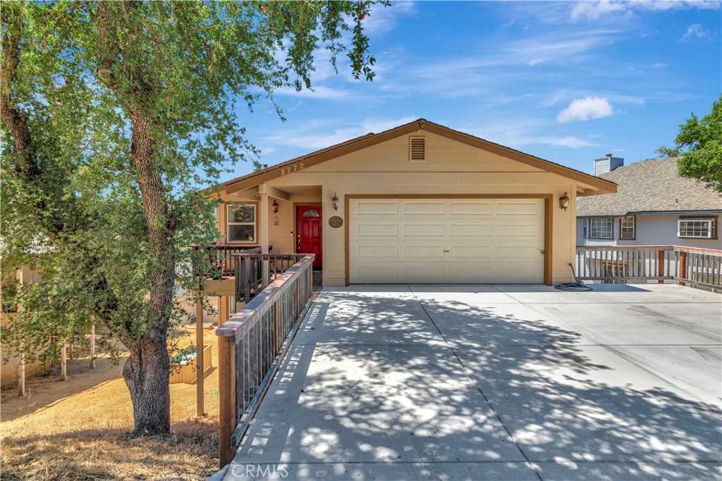 photo 1: 8772 Pronghorn Court, Bradley CA 93426