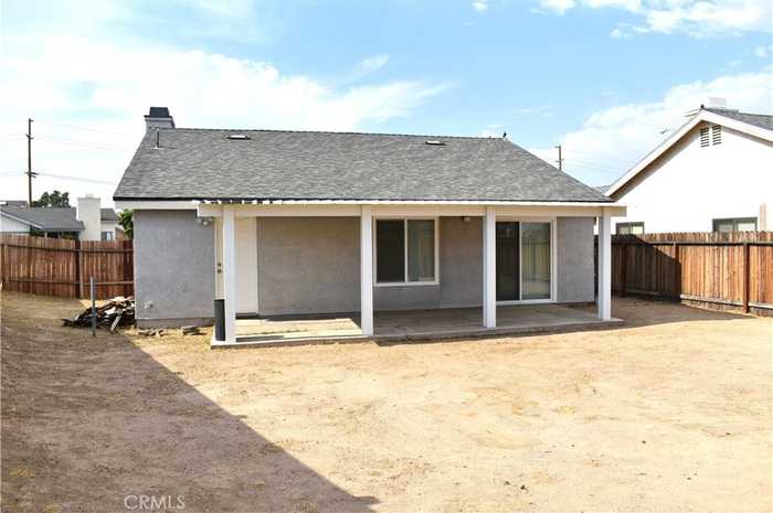 photo 14: 14295 Pinewood Drive, Hesperia CA 92344