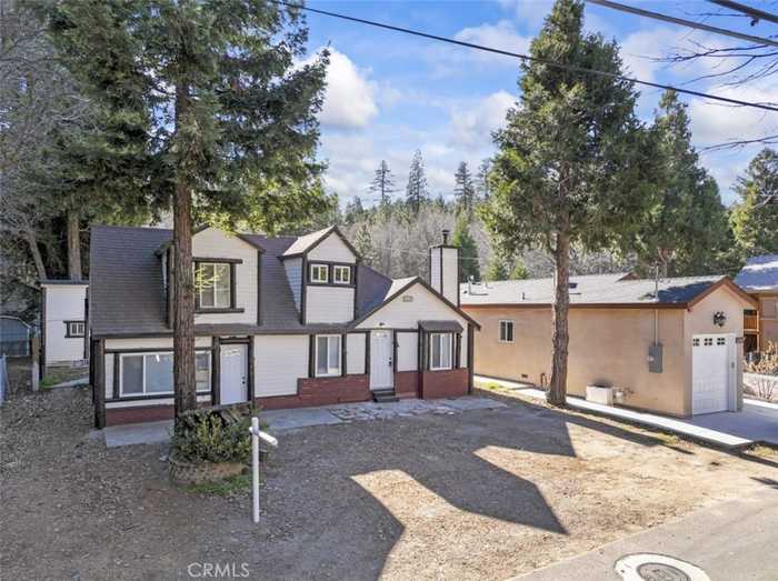 photo 1: 22849 Juniper Lane, Crestline CA 92325