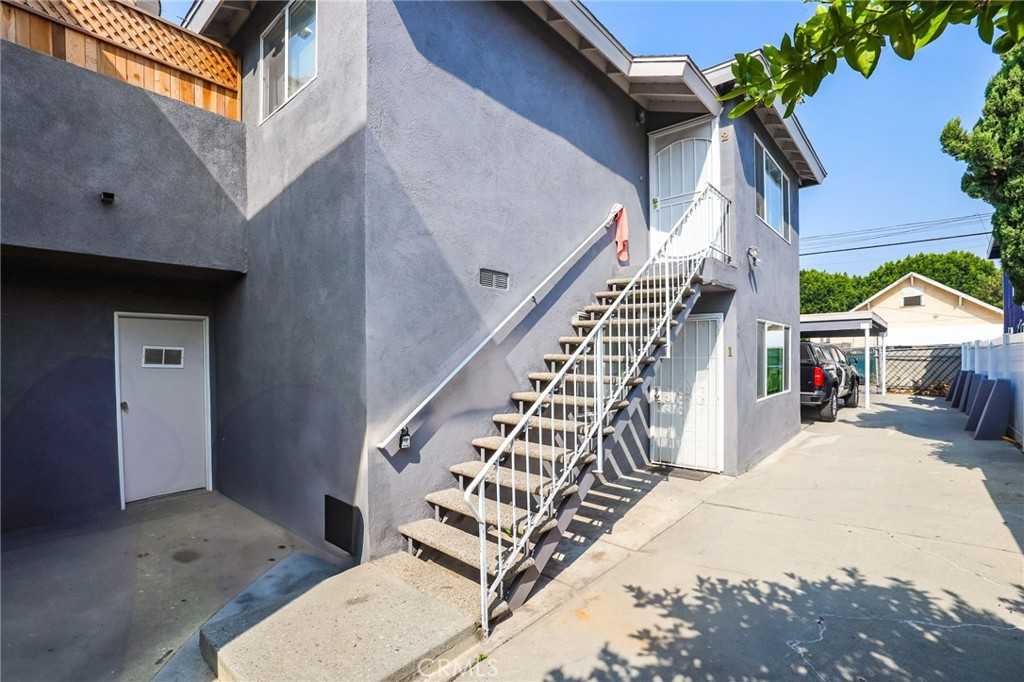 photo 3: 509 S Mathews Street, Los Angeles CA 90033