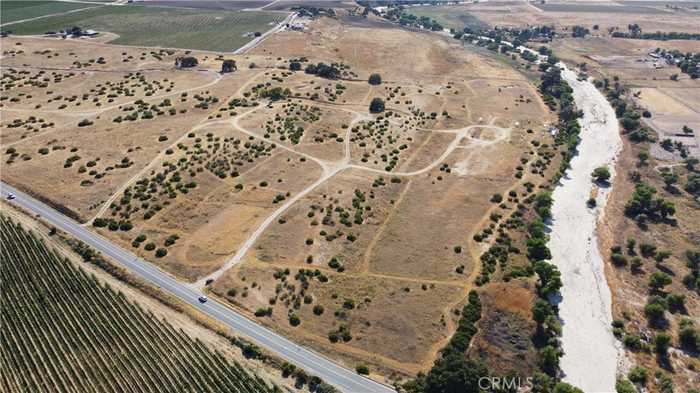 photo 1: Jardine Rd, Paso Robles CA 93446