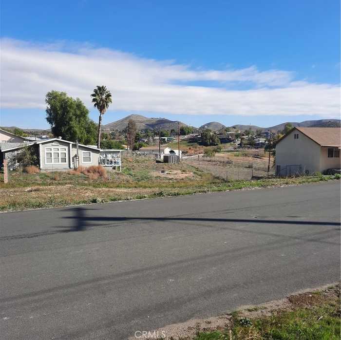 photo 1: CONNECTICUT DRIVE, Menifee CA 92587