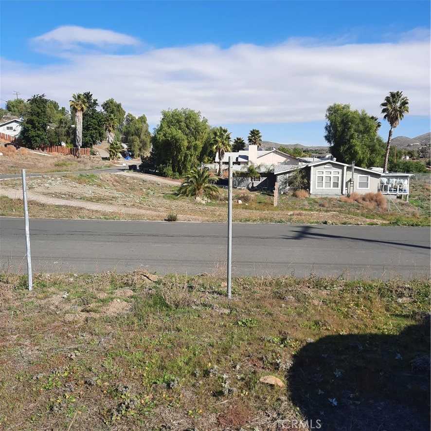 photo 2: CONNECTICUT DRIVE, Menifee CA 92587