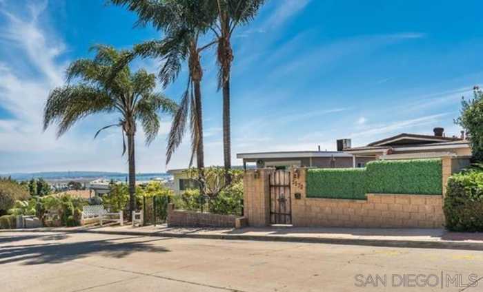 photo 1: 3572 Moultrie Ave, San Diego CA 92117