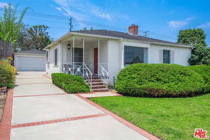 photo 1: 7711 Naylor Avenue, Los Angeles CA 90045