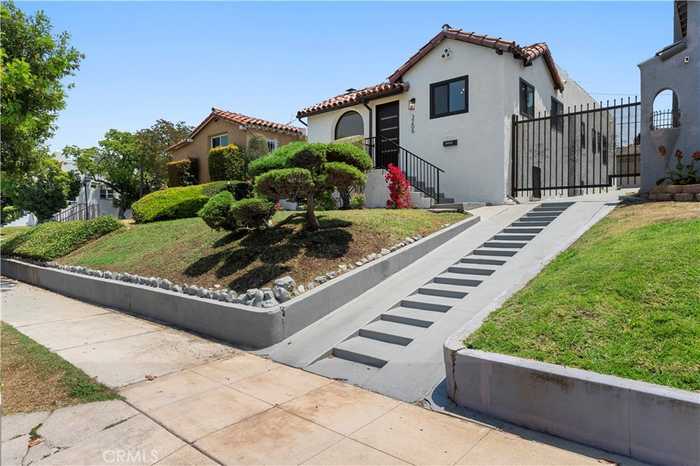 photo 2: 3206 W 74th Street, Los Angeles CA 90043