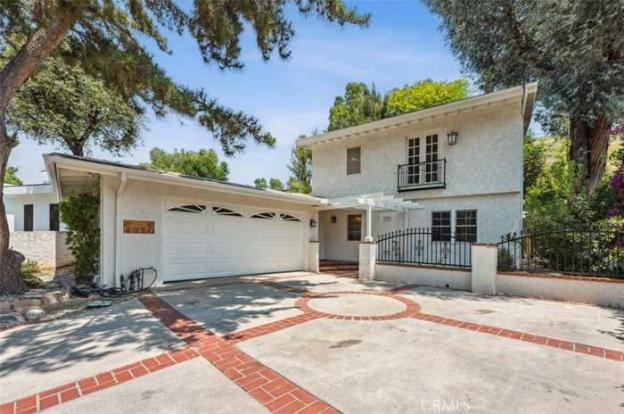 photo 1: 4950 Dunman Avenue, Woodland Hills CA 91364