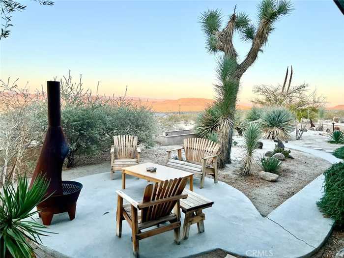 photo 2: 6989 California Avenue, Joshua Tree CA 92252