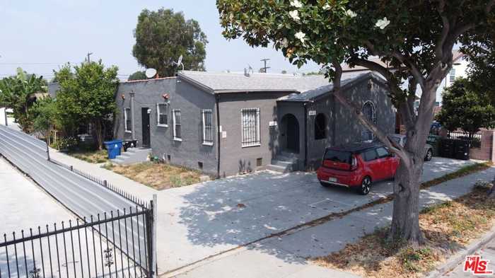 photo 1: 6313 S Victoria Avenue, Los Angeles CA 90043