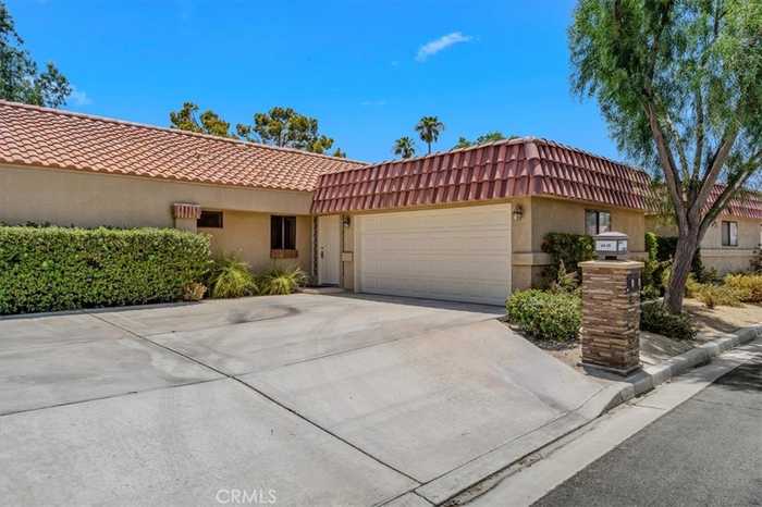 photo 1: 41860 Jupiter Hills Court, Palm Desert CA 92211