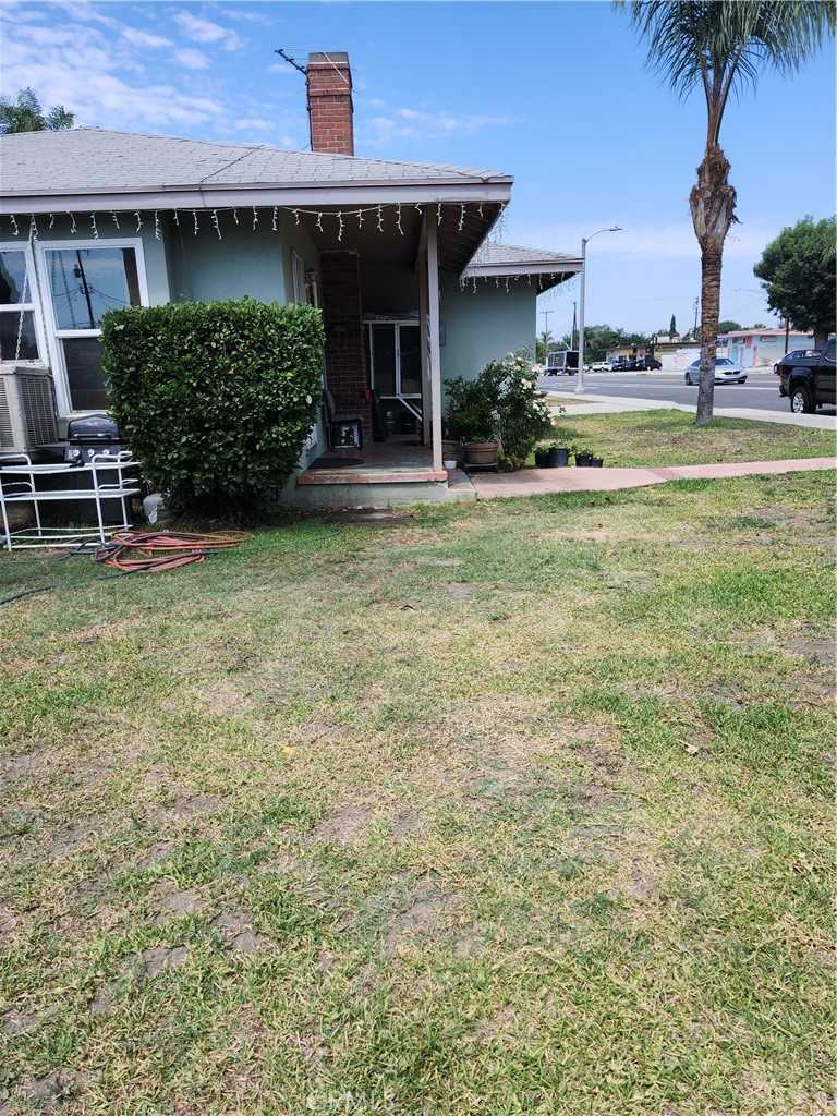 photo 1: 894 Philadelphia Street, Pomona CA 91766