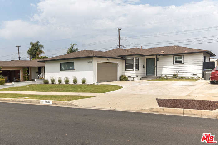 photo 1: 14004 Ardath Avenue, Gardena CA 90249