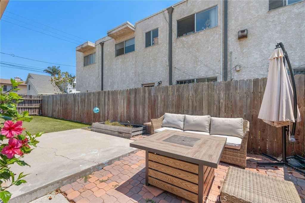 photo 3: 2622 Graham Avenue, Redondo Beach CA 90278