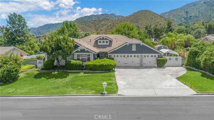 photo 1: 14717 Cobblestone Lane, Lake Elsinore CA 92530