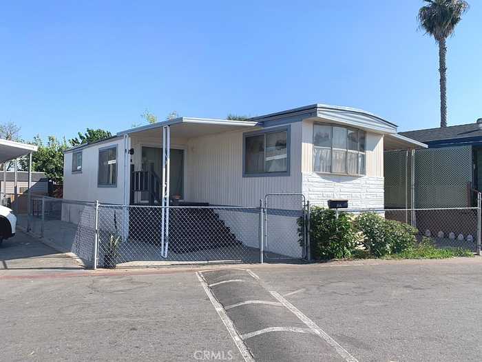 photo 1: 6475 Atlantic Avenue Unit 602, Long Beach CA 90805