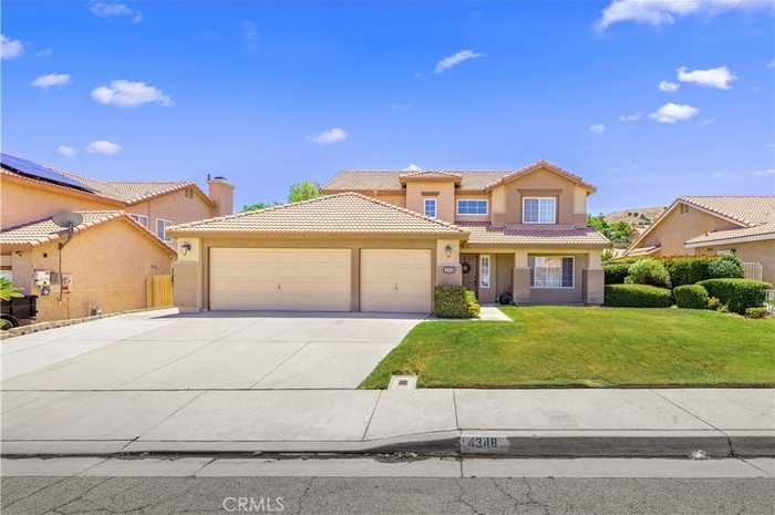 photo 1: 4348 Sungate Drive, Palmdale CA 93551