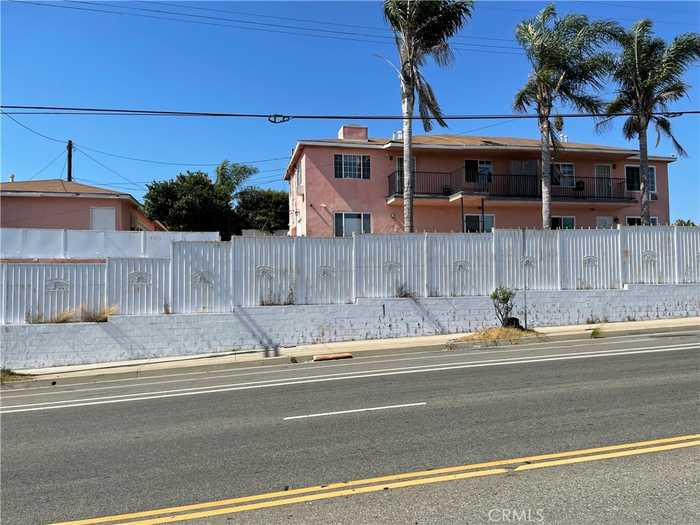 photo 2: 5761 Alviso Avenue, Los Angeles CA 90043