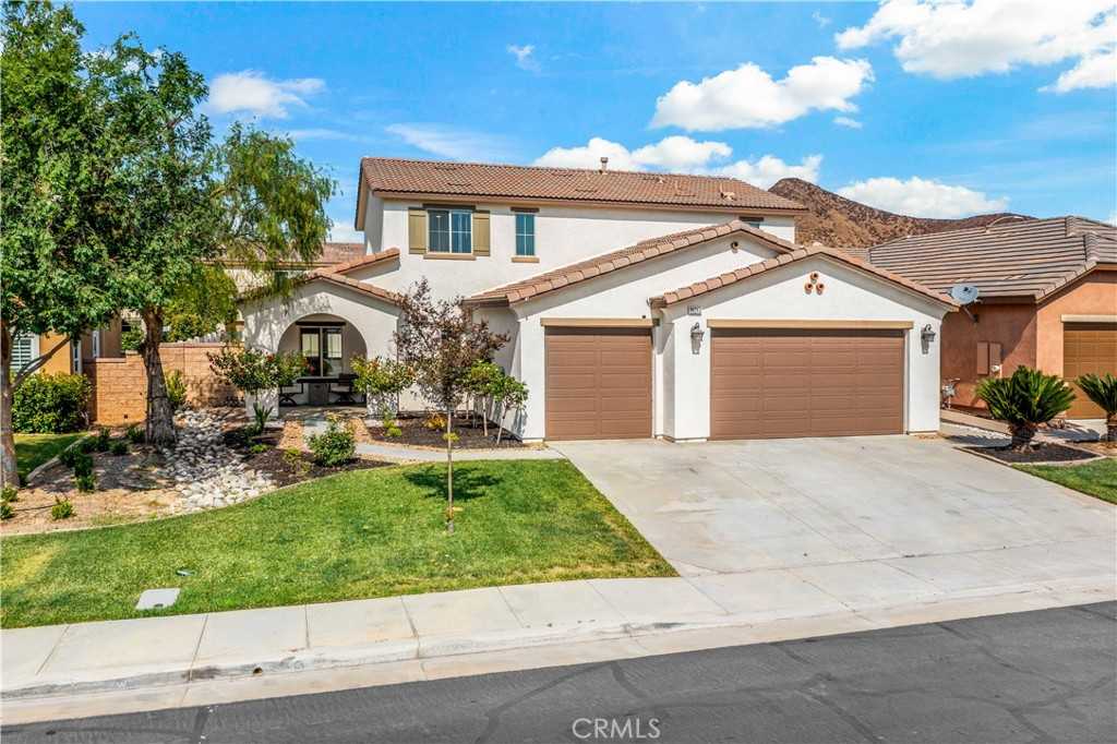 photo 2: 36243 Pursh Drive, Lake Elsinore CA 92532