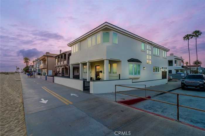 photo 56: 600 W Oceanfront, Newport Beach CA 92661