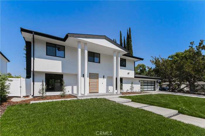 photo 1: 5630 Blanco Avenue, Woodland Hills CA 91367