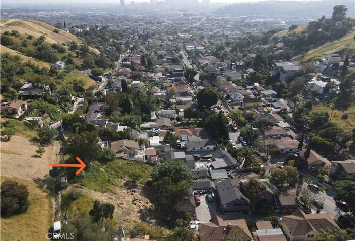 photo 11: 567 E Clifton Street, Los Angeles CA 90031