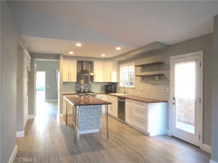 photo 2: 3430 Fern Hollow Drive, Corona CA 92881