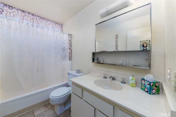 photo 10: 1927 E Hawthorne Court, Ontario CA 91764