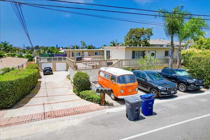 photo 2: 1076 82 Gardena Rd, Encinitas CA 92024