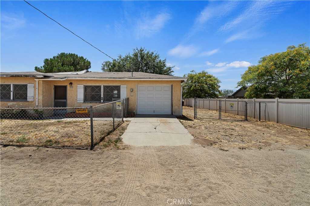 photo 3: 1072 Fifth Street, Norco CA 92860