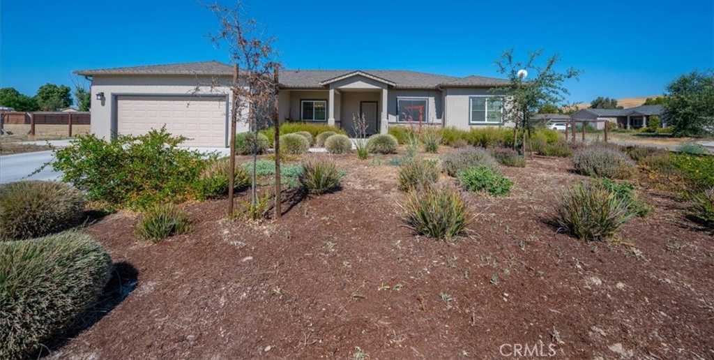 photo 2: 255 Archer Circle, Shandon CA 93461