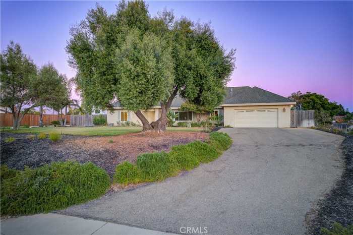 photo 2: 290 Daffodil Avenue, Nipomo CA 93444