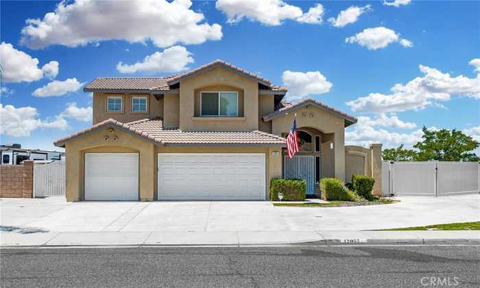 photo 1: 12057 Casa Linda Court, Moreno Valley CA 92555