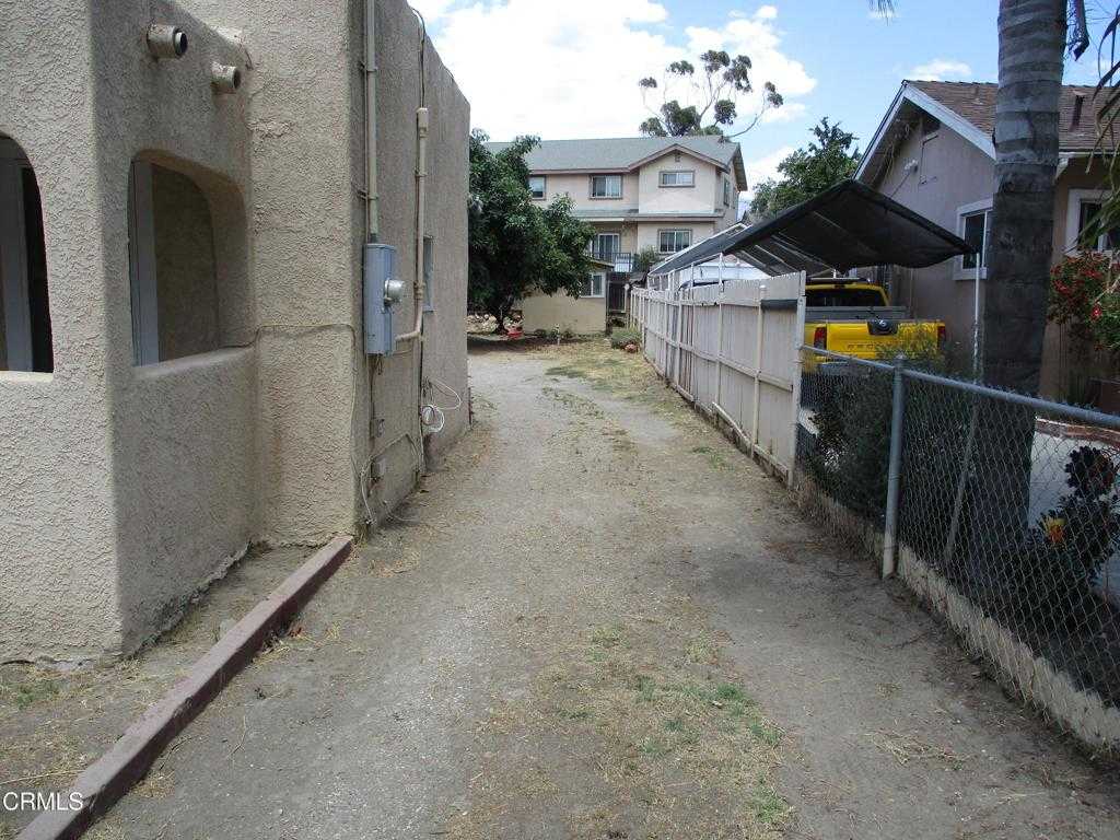 photo 3: 1153 E Harvard Boulevard, Santa Paula CA 93060