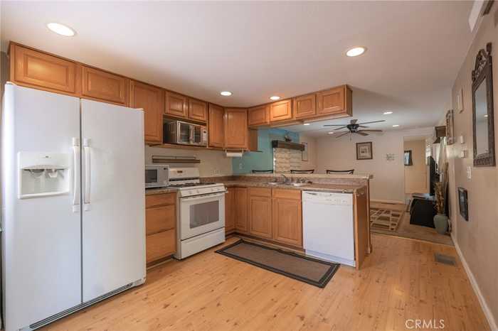 photo 2: 41900 Ivy Street Unit 26, Murrieta CA 92562