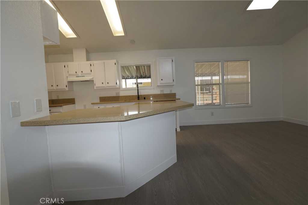 photo 3: 1661 Puente Avenue Unit 88, Baldwin Park CA 91706