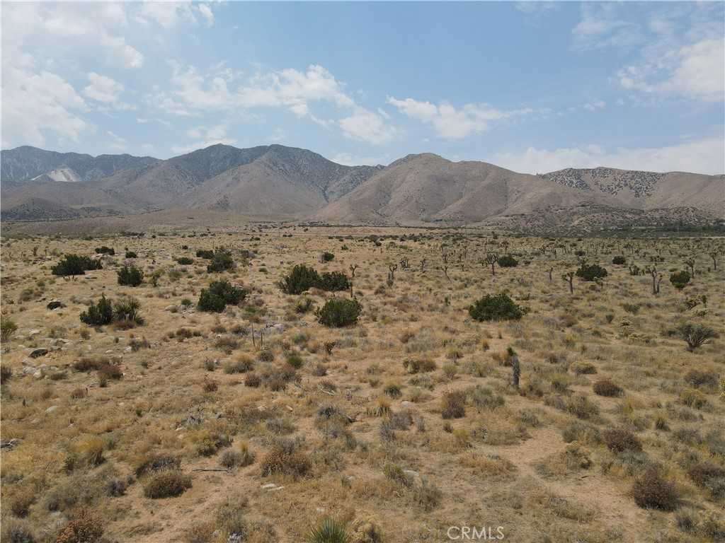 photo 1: Grandview Rd., Lucerne Valley CA 92356