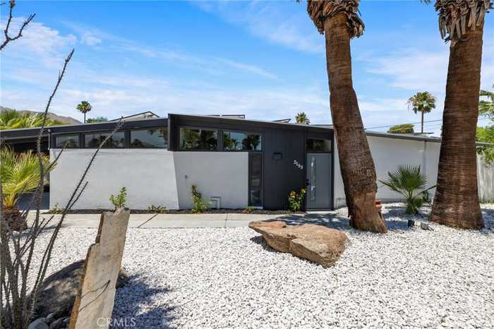 photo 2: 2199 N Berne Drive, Palm Springs CA 92262