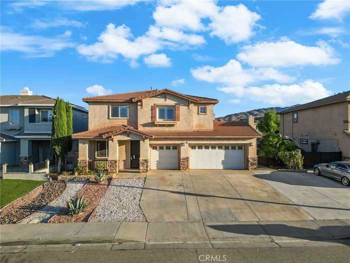 photo 1: 2748 Bouquet Lane, Palmdale CA 93551