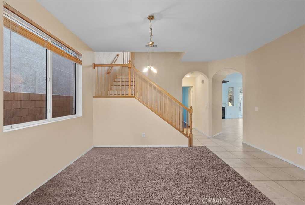 photo 3: 2748 Bouquet Lane, Palmdale CA 93551