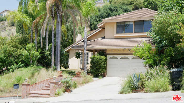 photo 2: 2241 Flintridge Drive, Glendale CA 91206