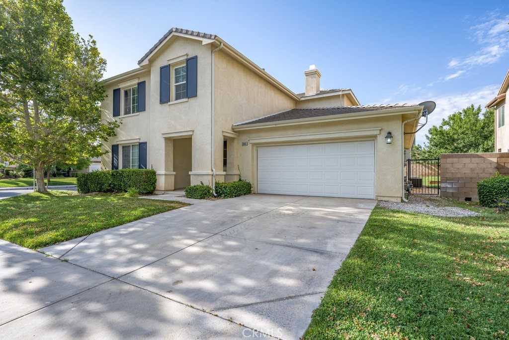 photo 1: 3642 Neola Way, Lancaster CA 93536