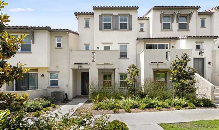 photo 1: 4353 Harbor Way Unit 5, Oceanside CA 92056