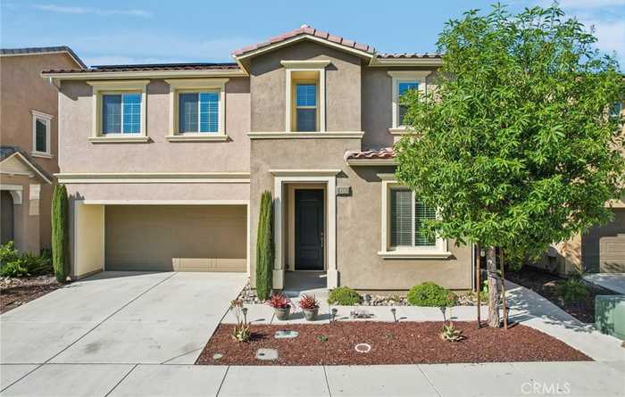 photo 1: 24210 Carnation Way, Lake Elsinore CA 92532